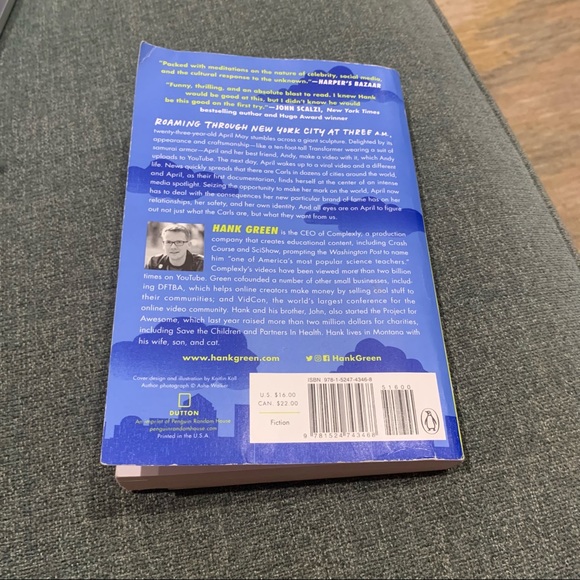 An Absolutely Remarkable Thing by Hank Green - Picture 2 of 3